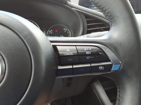 Used 2024 MAZDA MAZDA3 s FWD image 20
