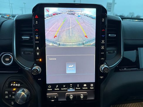 New 2026 RAM 1500 Laramie AWD/4WD image 20