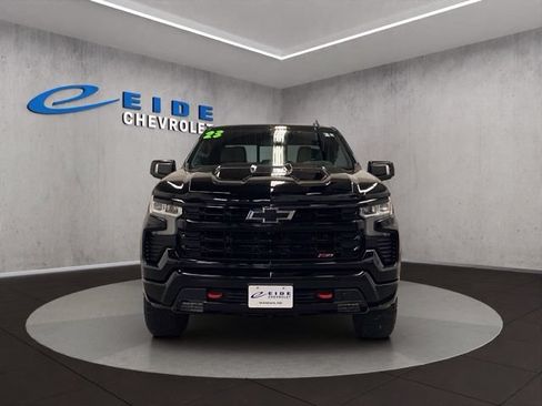 Used 2023 Chevrolet Silverado 1500 LT Trail Boss w/ LT Trail Boss Premium Package AWD/4WD image 9