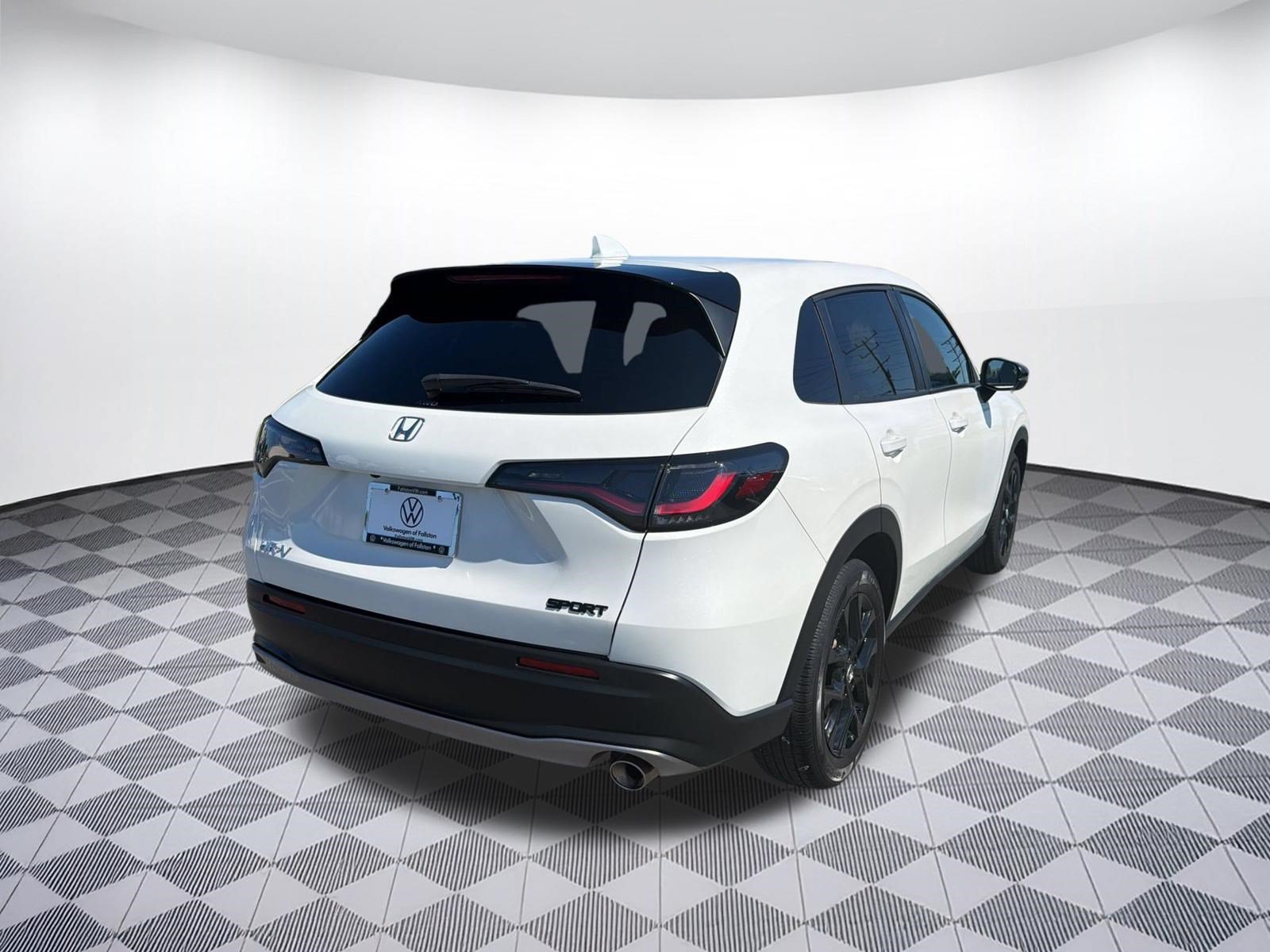 Used 2024 Honda HR-V Sport image 9