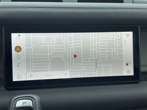 Used 2023 Land Rover Defender 110 SE image 31