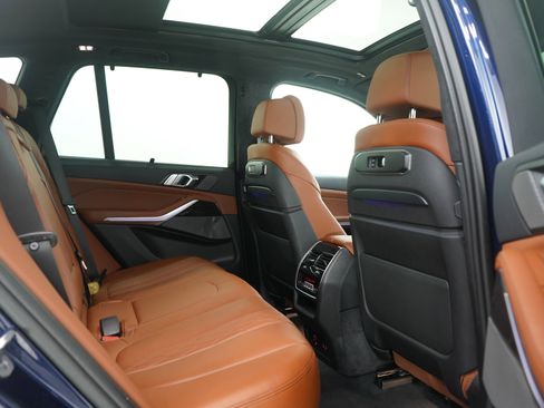 Used 2024 BMW X5 M60i AWD/4WD image 12