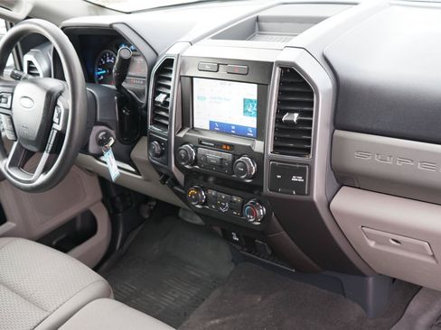 Certified 2022 Ford F350 XLT w/ XLT Value Package RWD image 23