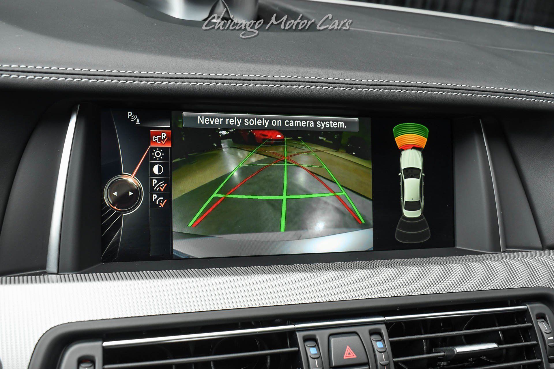 Used 2015 BMW M5 RWD image 16