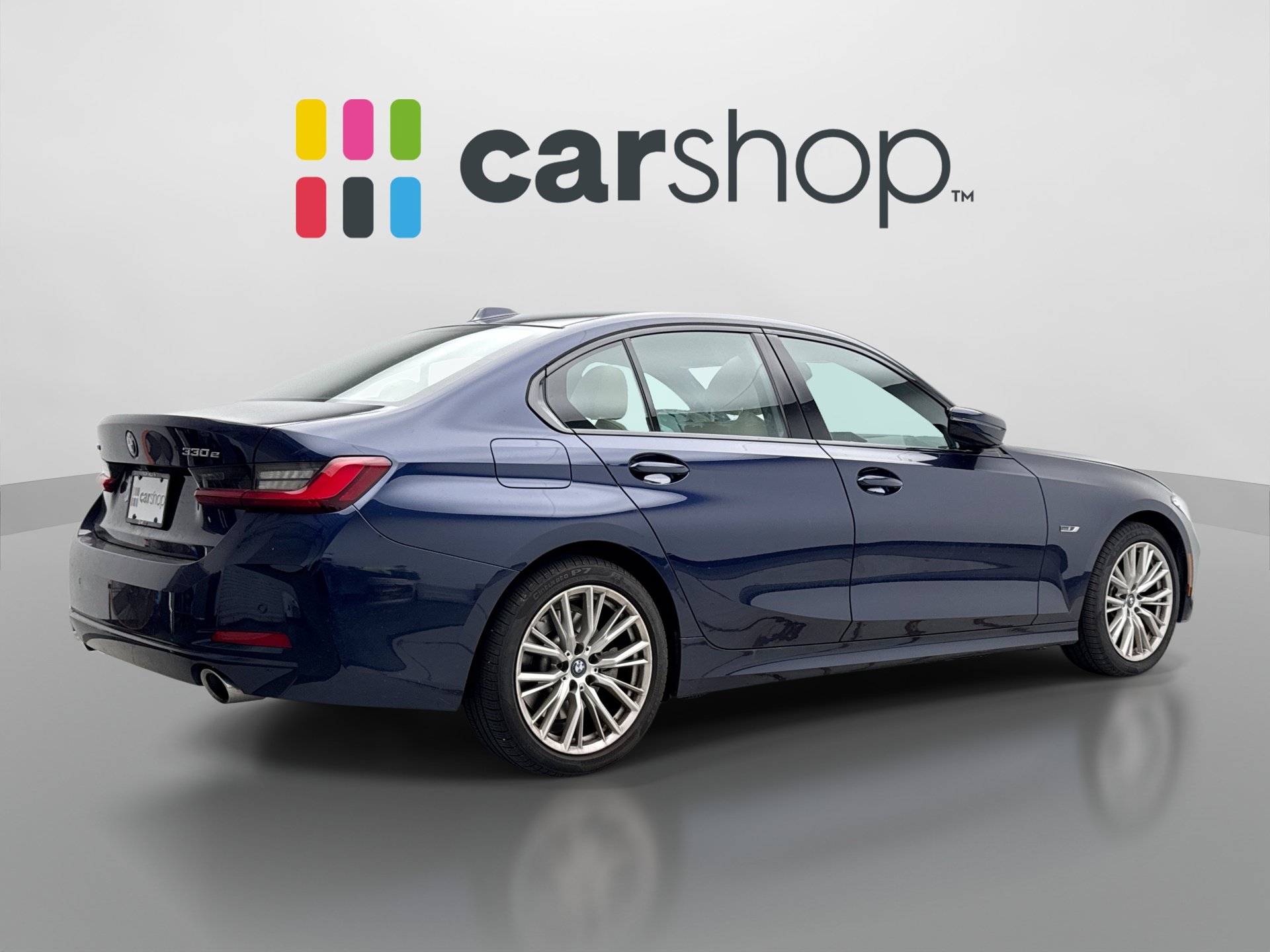 Used 2023 BMW 330e xDrive w/ Premium Package AWD/4WD image 5
