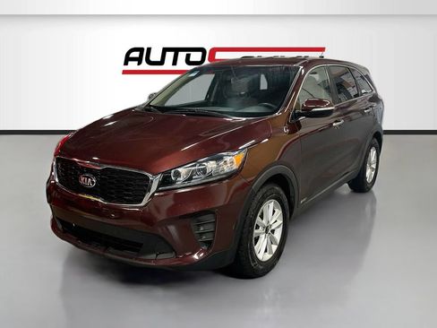 Used 2020 Kia Sorento LX AWD/4WD image 3
