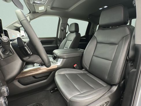 Used 2025 Chevrolet Silverado 1500 RST w/ Convenience Package II AWD/4WD image 15