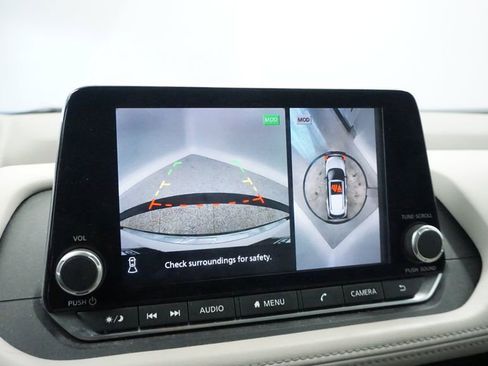 Used 2021 Nissan Rogue SV w/ Premium Package image 42