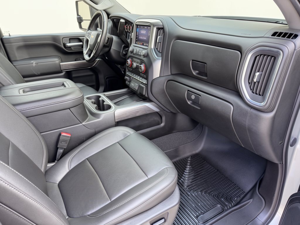 Used 2021 Chevrolet Silverado 2500 LTZ w/ LTZ Convenience Package AWD/4WD image 30