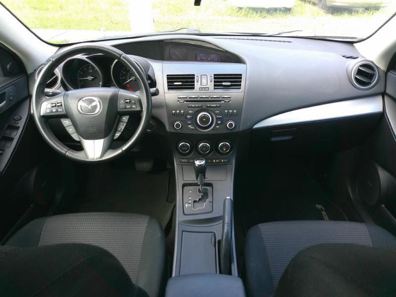 Used 2013 MAZDA MAZDA3 i Touring FWD image 14