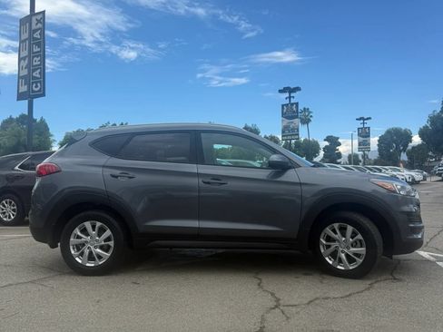Used 2019 Hyundai Tucson Value w/ Cargo Package FWD image 4