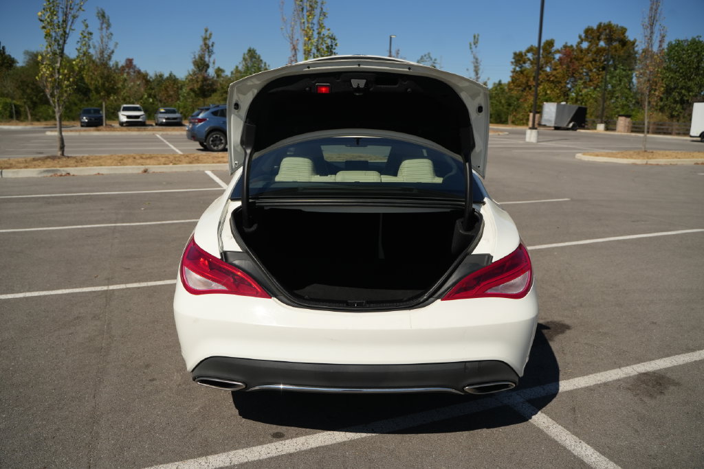 Used 2018 Mercedes-Benz CLA 250 4MATIC image 17