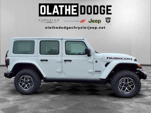 New 2026 Jeep Wrangler Unlimited Rubicon AWD/4WD image 29
