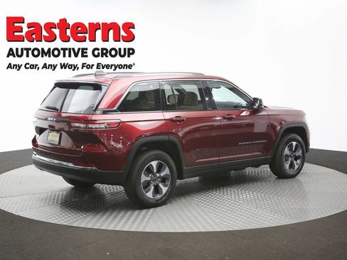 Used 2022 Jeep Grand Cherokee Limited 4xe AWD/4WD image 45