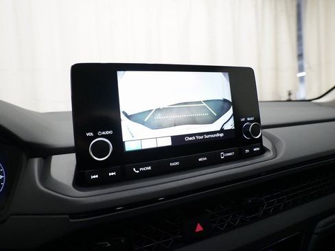 Used 2023 Honda Accord LX image 19