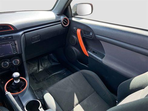 Used 2015 Scion tC image 22