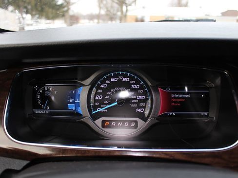 Used 2014 Ford Taurus Limited image 23