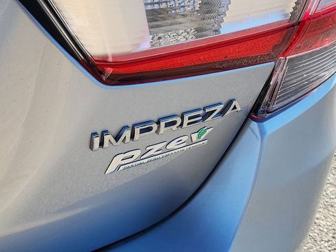 Used 2019 Subaru Impreza 2.0i Premium w/ Eyesight & BSD/Rcta & SRF image 18