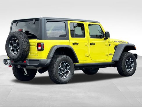 Used 2023 Jeep Wrangler Unlimited Rubicon w/ Cold Weather Group AWD/4WD image 7