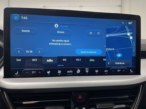Certified 2025 Ford Escape Platinum w/ Premium Technology Package AWD/4WD image 21