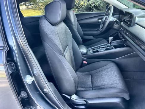 Certified 2025 Honda Accord LX image 12