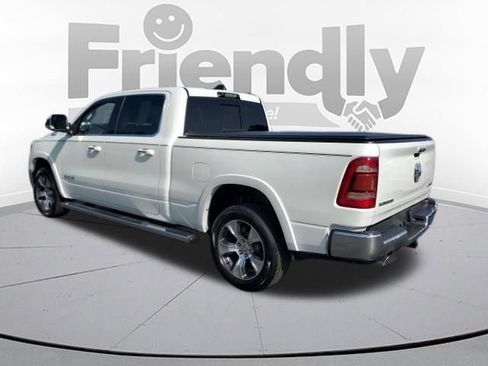 Used 2022 RAM 1500 Laramie AWD/4WD image 3