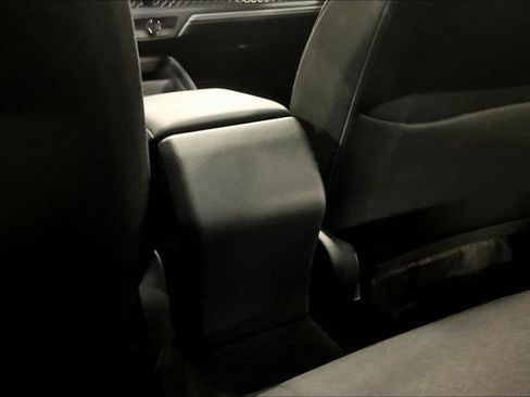 Used 2023 Honda Accord EX image 10