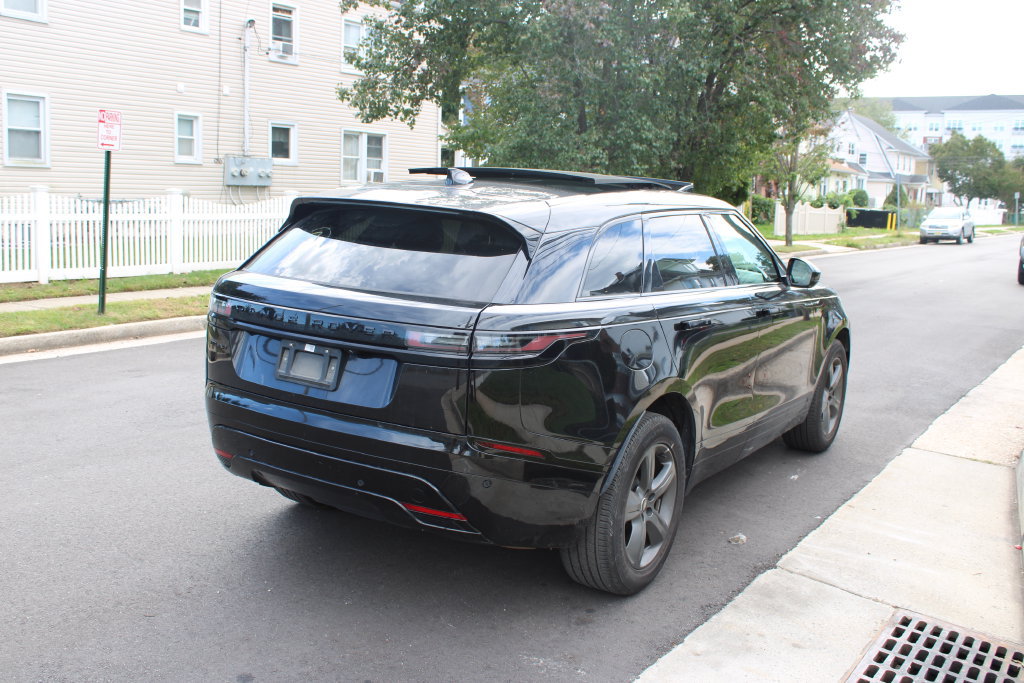 Used 2025 Land Rover Range Rover Velar Dynamic SE AWD/4WD image 5