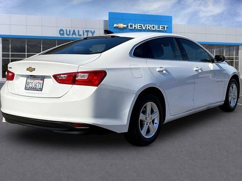 Certified 2022 Chevrolet Malibu LS FWD image 7