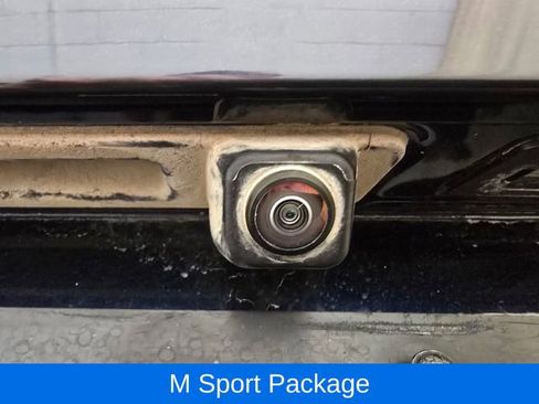 Used 2022 BMW X5 xDrive40i w/ M Sport Package image 10