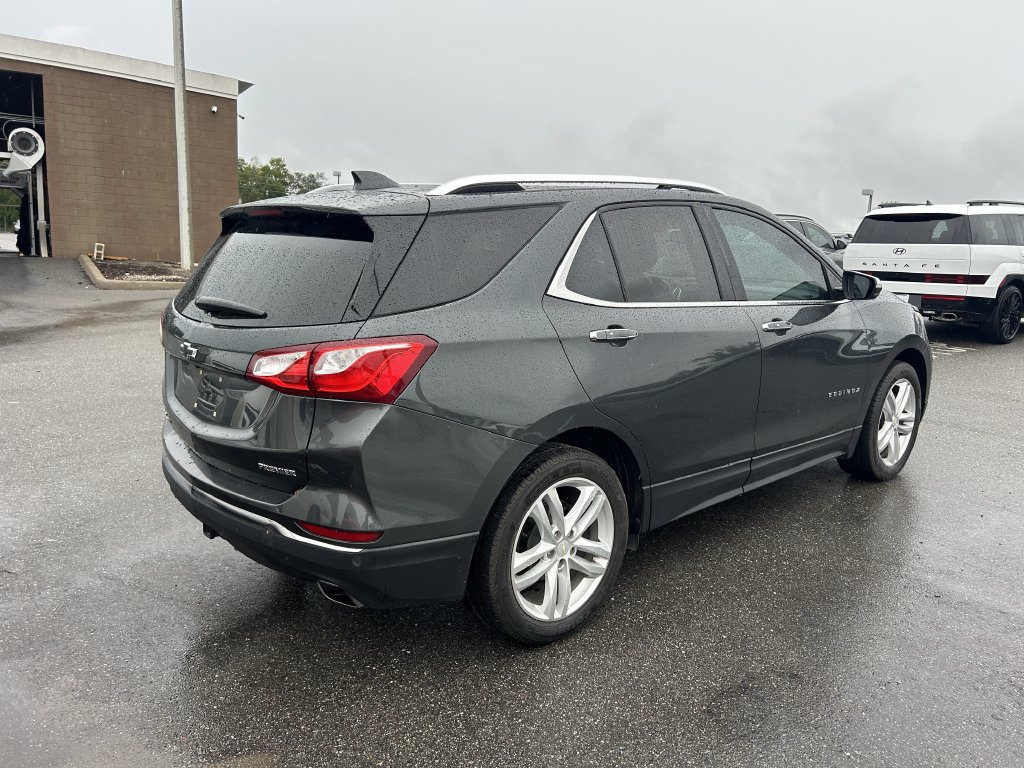 Used 2019 Chevrolet Equinox Premier FWD image 3