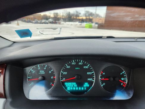 Used 2008 Chevrolet Impala LT image 18