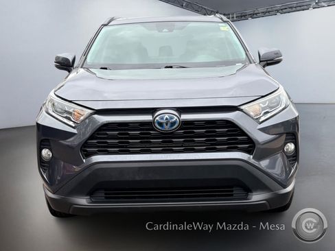 Used 2021 Toyota RAV4 XLE image 9