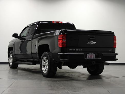 Used 2018 Chevrolet Silverado 1500 LT w/ All Star Edition AWD/4WD image 6