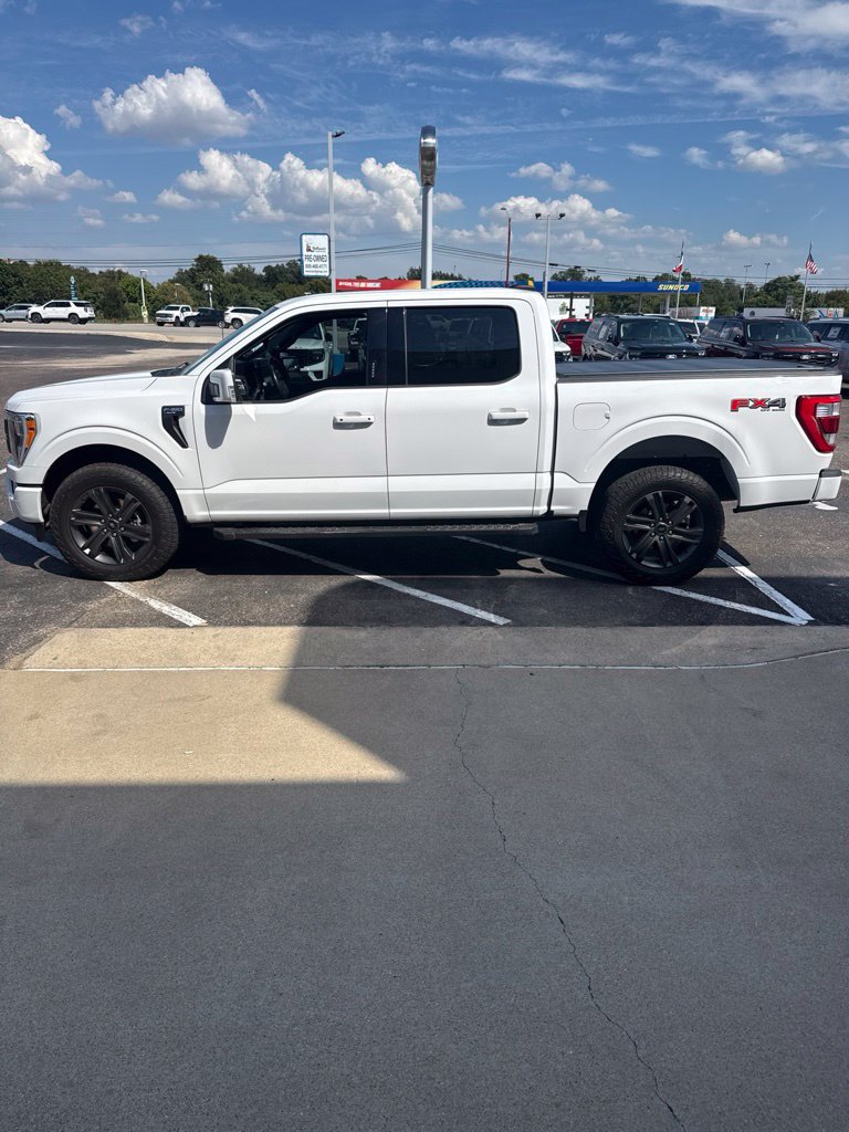 Used 2023 Ford F150 Lariat AWD/4WD image 6
