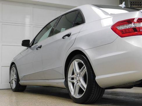 Used 2013 Mercedes-Benz E 350 4MATIC Sedan image 76