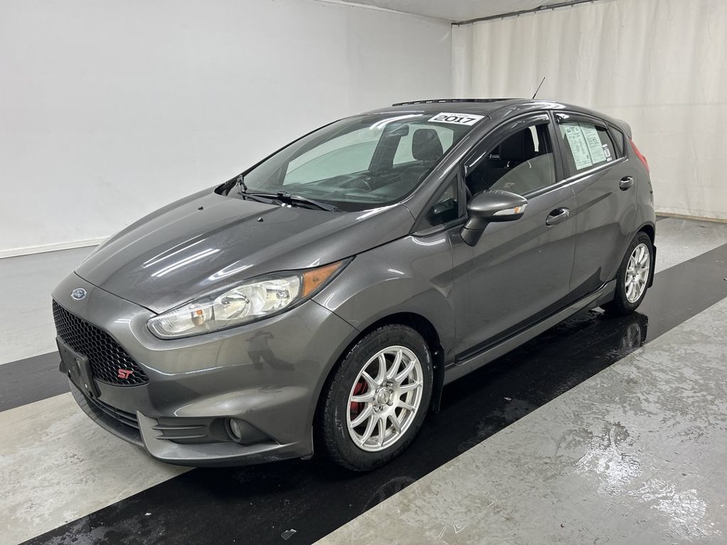 Used 2017 Ford Fiesta ST FWD image 5