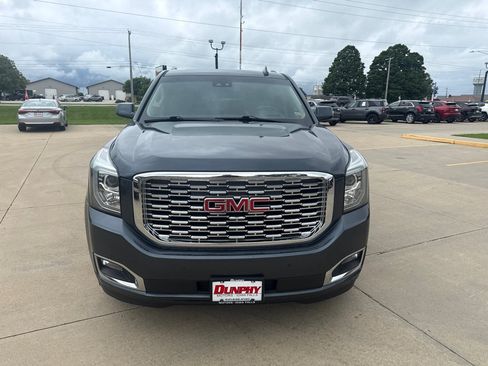 Used 2019 GMC Yukon Denali w/ Denali Ultimate Package AWD/4WD image 8