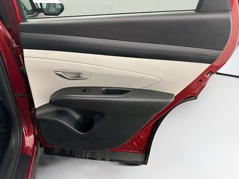 Used 2025 Hyundai Tucson SEL image 31