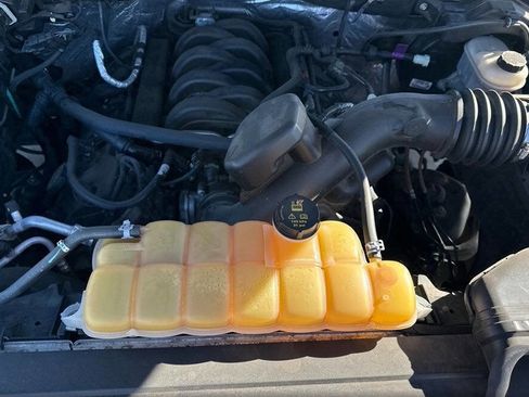 Used 2016 Ford F150 XLT w/ Equipment Group 301A Mid image 5