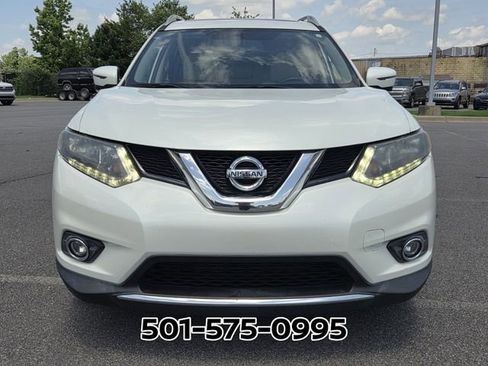 Used 2016 Nissan Rogue SV w/ SV Premium Package AWD/4WD image 8