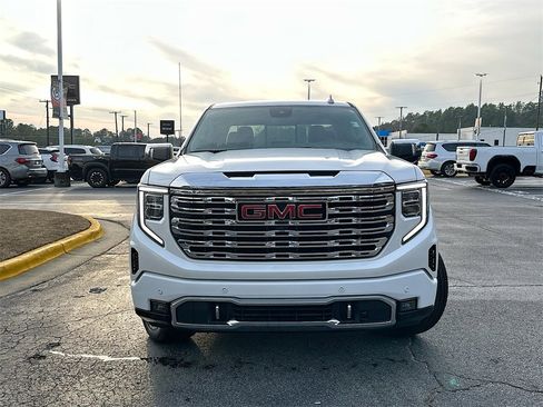 Used 2024 GMC Sierra 1500 Denali w/ Denali Reserve Package image 5