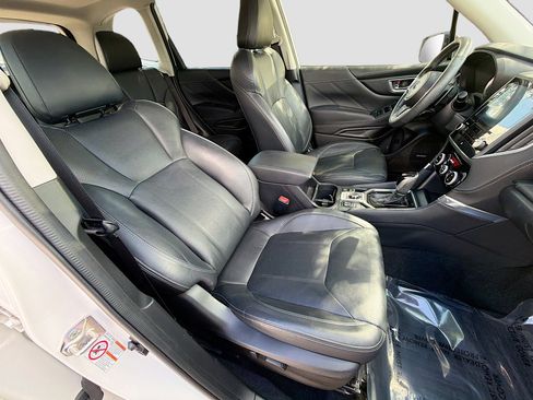 Used 2020 Subaru Forester Touring image 16