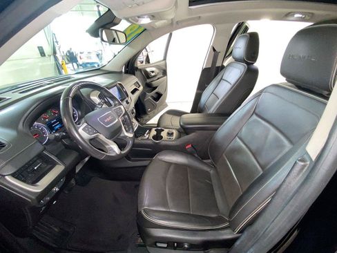 Used 2018 GMC Terrain Denali w/ Driver Alert Package II FWD image 10
