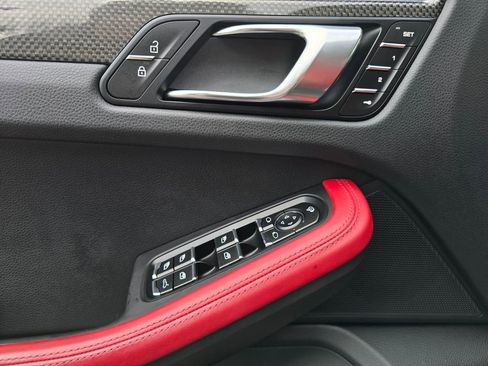 Used 2024 Porsche Macan GTS w/ Premium Plus Package image 22