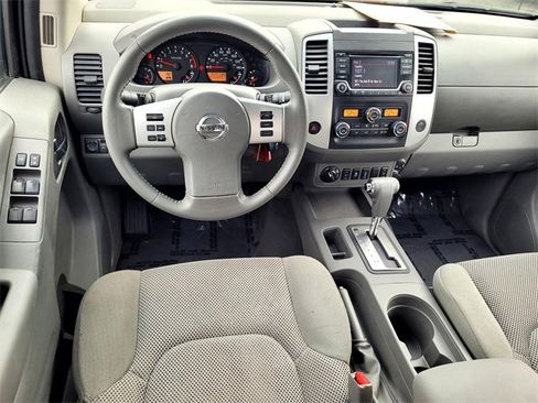 Used 2018 Nissan Frontier SV w/ Value Truck Package image 9