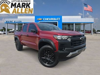 Used 2024 Chevrolet Colorado Trail Boss w/ Advanced Trailering Package