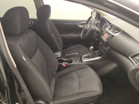 Used 2017 Nissan Sentra SR Turbo w/ SR Midnight Edition FWD image 21