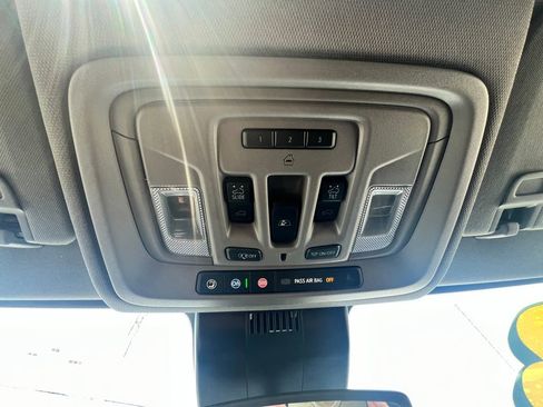 Used 2023 GMC Sierra 1500 SLT w/ SLT Premium Package image 36