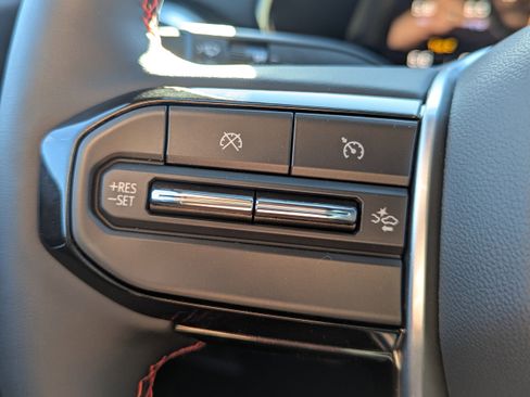 New 2026 Chevrolet Colorado Z71 w/ Z71 Convenience Package 2 image 17